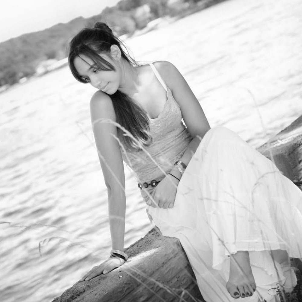 Meet your Posher, Janey